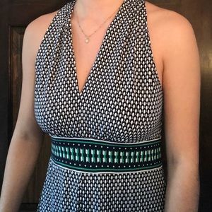 ☀️ Mid-length stretchy summer halter-top dress ☀️